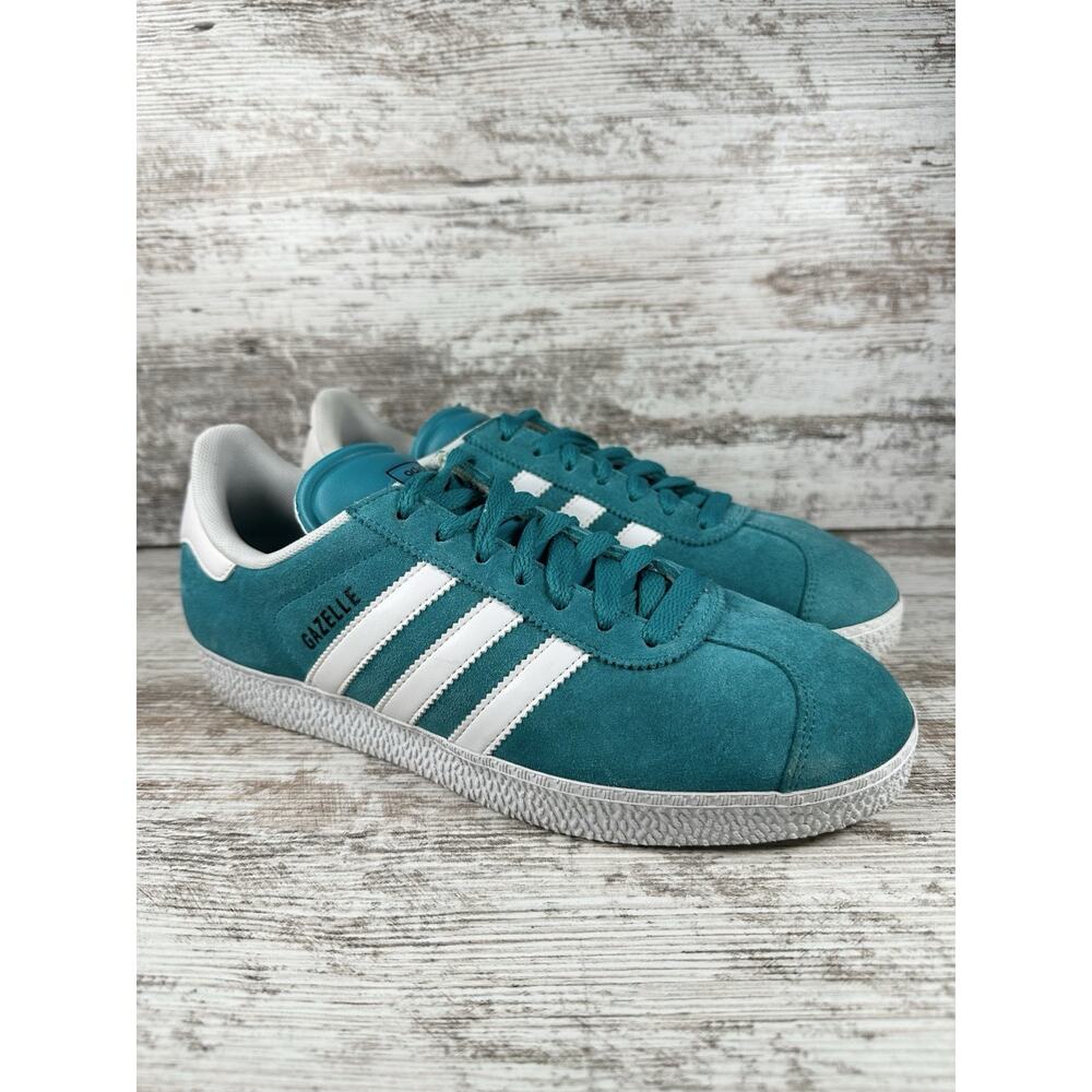 Women's Adidas Gazelle Teal Suede Low Top Sneakers Sz 9 Athletic Gym EUC!!